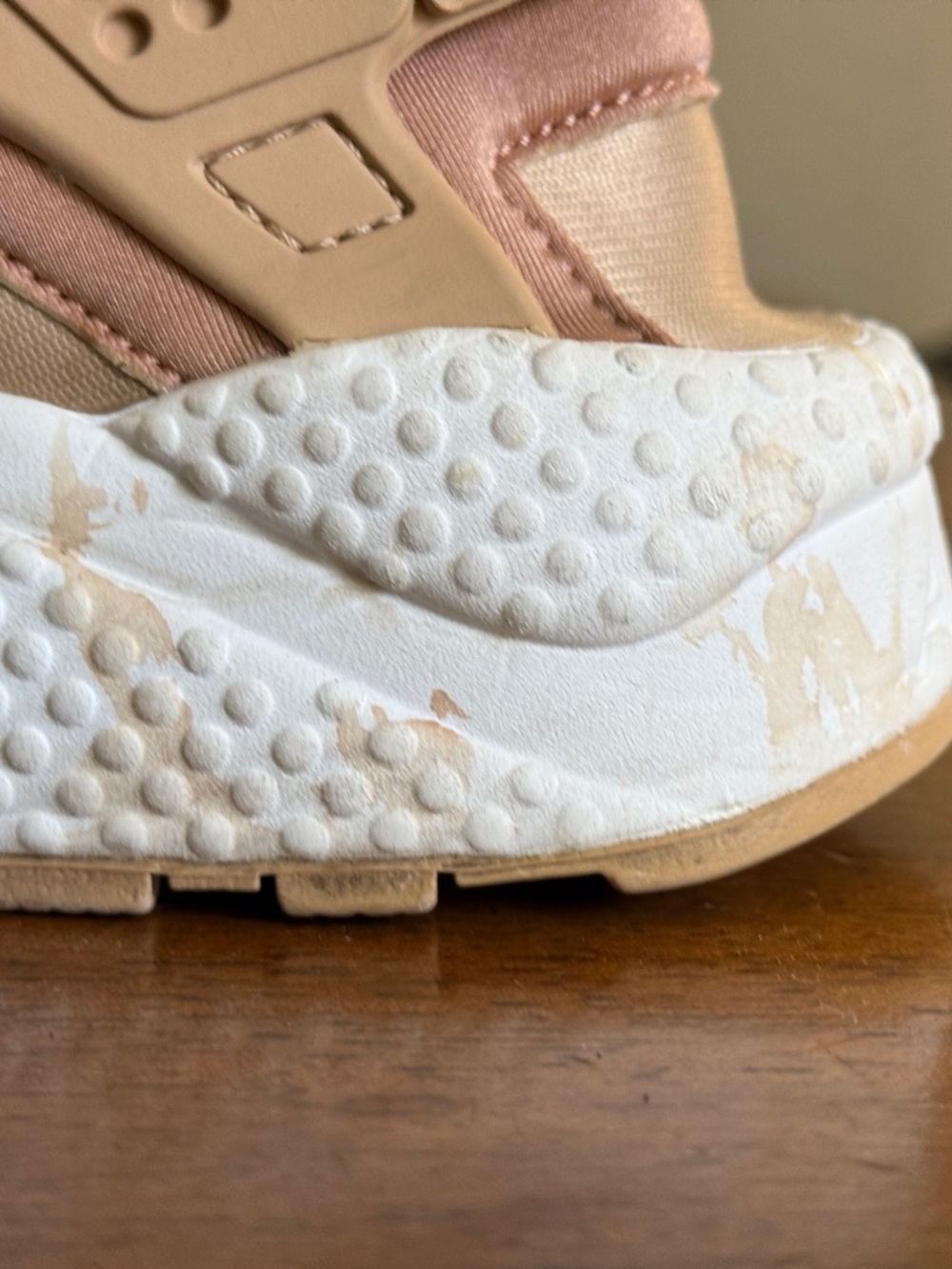 Nike Air Huarache Run Premium 'Bronze' size 10 ladies - Picture 6 of 9